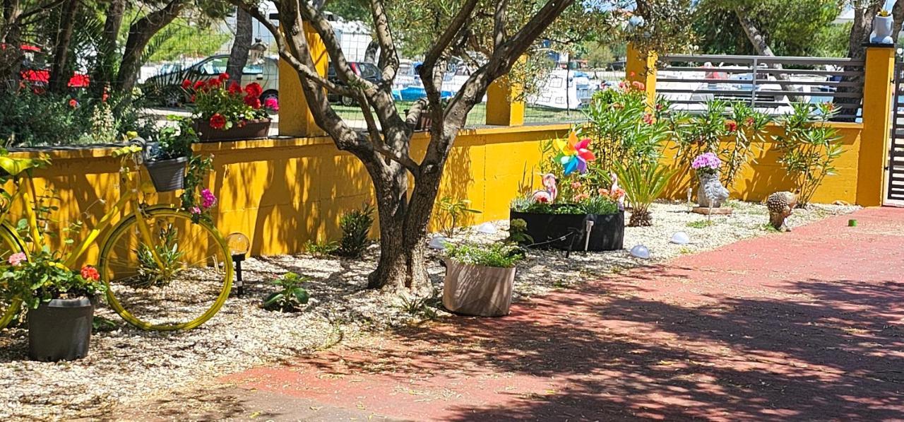 זאדאר Apartments Las Cabezas מראה חיצוני תמונה