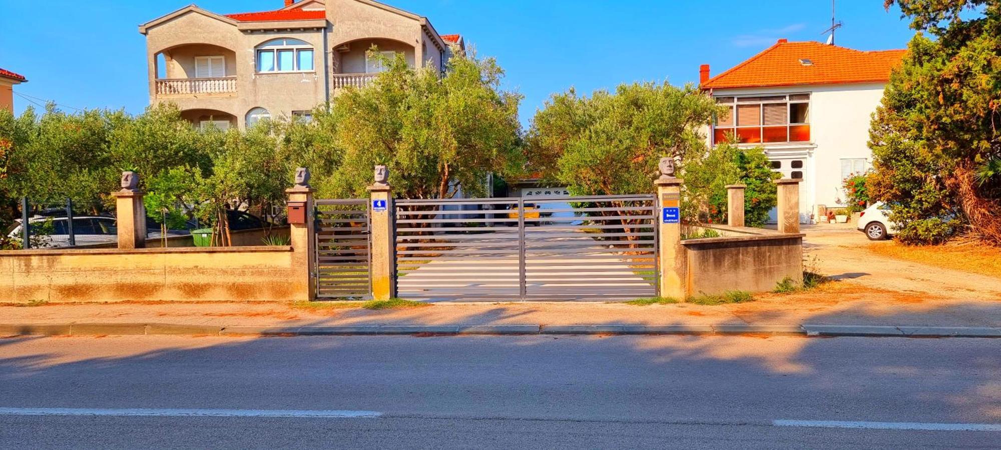 זאדאר Apartments Las Cabezas מראה חיצוני תמונה