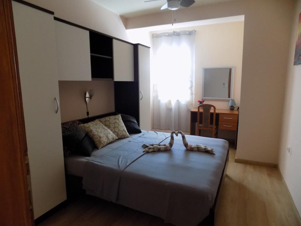 זאדאר Apartments Las Cabezas מראה חיצוני תמונה